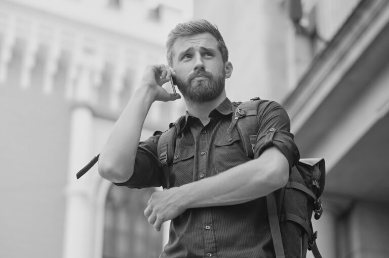 Turistas en Madrid con dolor de cuello urgente: cómo Clínica Capón atendió a Jerry y Nelsi