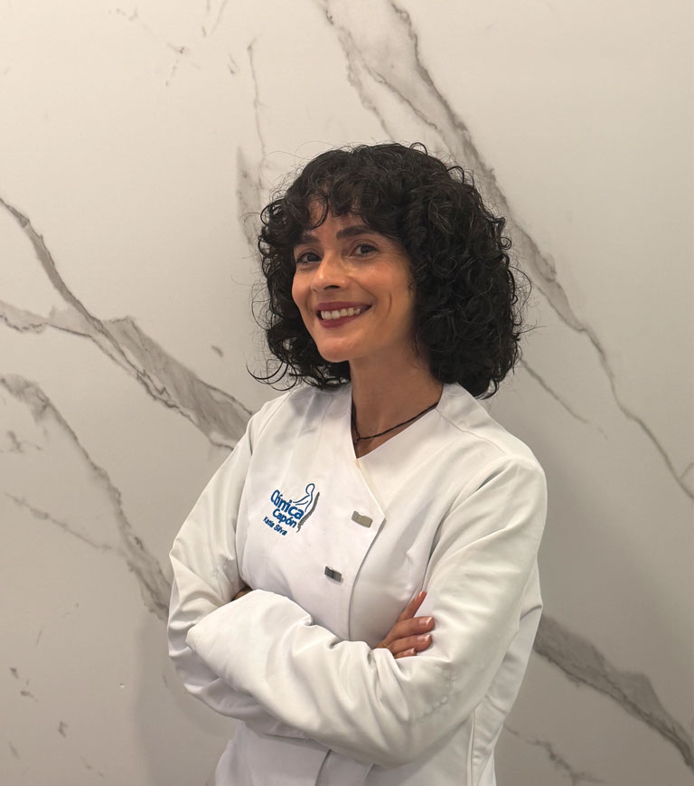 Katia Silva, atención al paciente en Clínica Capón